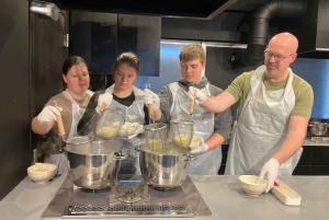 Elaboración de ramen desde cero + tour por Akihabara – Clase de cocina