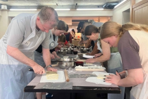 Elaboración de ramen desde cero + tour por Akihabara – Clase de cocina