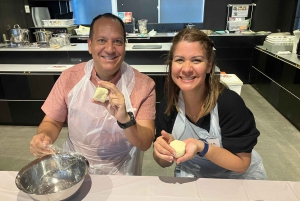 Elaboración de ramen desde cero + tour por Akihabara – Clase de cocina