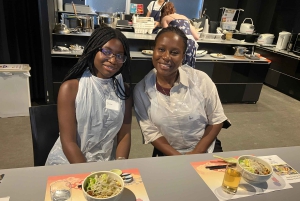 Elaboración de ramen desde cero + tour por Akihabara – Clase de cocina