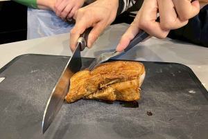 Elaboración de ramen desde cero + tour por Akihabara – Clase de cocina