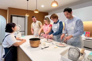 Elaboración de ramen desde cero + tour por Akihabara – Clase de cocina