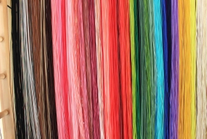 Romantisk Mizuhiki Knot och Omikuji Washi Charm Workshop Ueno