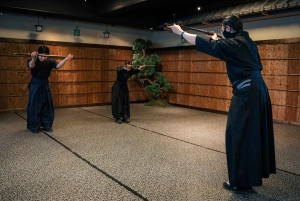 Museo dei samurai e dei ninja di Shinjuku: lezione di spada e tour