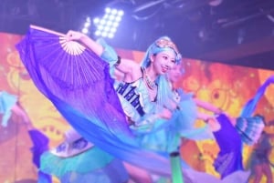 Amusementsshow met Samurai-thema in Shinjuku