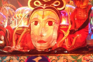 Spettacolo di intrattenimento a tema samurai a Shinjuku