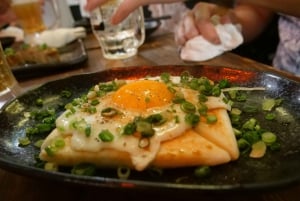 Shibuya Bar Hopping Tour (All-You-Can-Drink + Full Dinner)