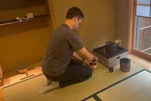 Tokyo: Traditional Tea Ceremony Experience in Shibuya