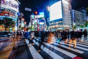 Tokyo: Shibuya Walking Tour with Crossing & Hachiko Statue