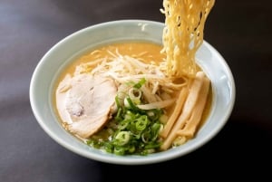 Shinjuku: Ramen Crawl – Taste the Best of Ramen Shops