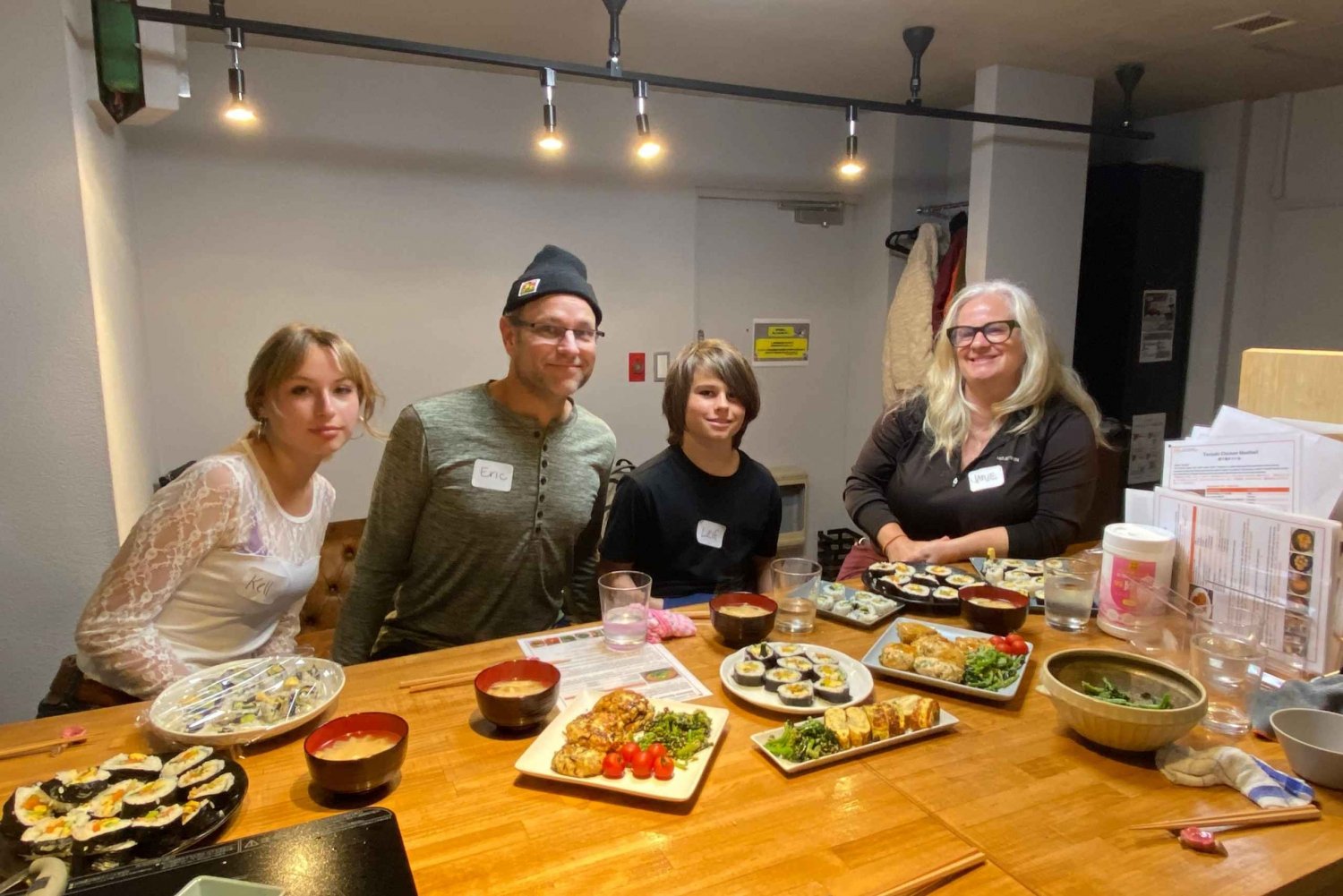 Shinjuku Tokyo: Authentic Japanese Home-Style Culinary Class