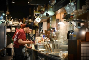 Straateten & Izakaya lekkernijen: Je ultieme culinaire tour door Tokio