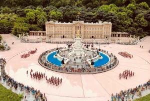 Tochigi: Tobu World Square, watervallen en kabelbaan