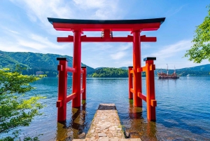 Tokyo: 2-Day Mt Fuji, Yamanashi and Hakone Private Tour