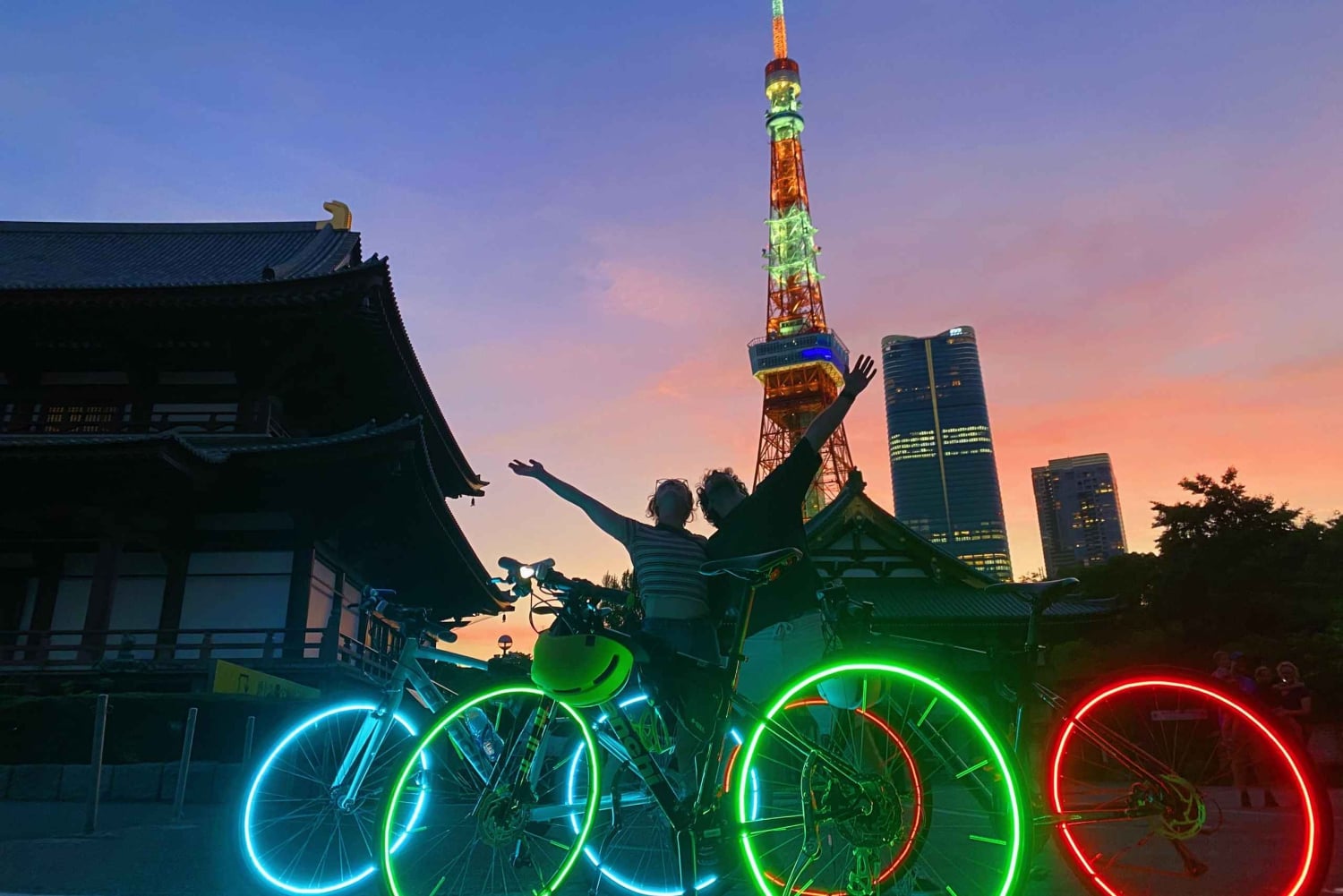 Tokio: 2-godzinna nocna wycieczka rowerowa po ukrytych perełkach miasta