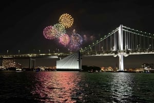 Tokyo: Adachi Fireworks Exclusive Cruise Tour with Show&Meal