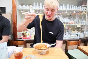 Tóquio: passeio a pé em Akasaka com visita ao templo