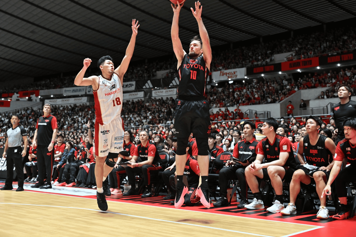 Tokio: Bilet na mecz koszykówki Alvark Tokyo