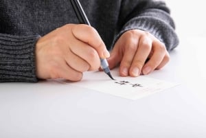 Tokyo: workshop di calligrafia ad Asakusa con istruttore