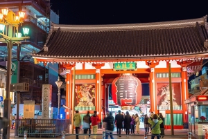 Tokio: Geführte Foodtour in Asakusa mit 12 Gerichten & 3 Getränken