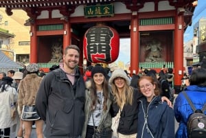 Tokyo: Asakusa Guided Tour with Tokyo Skytree Entry Tickets