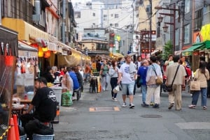 Tokyo: Asakusa Guided Tour