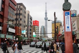 Tokyo: Asakusa Guided Tour
