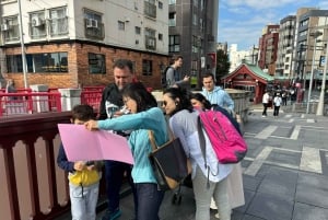 東京：浅草の歴史的見どころを巡るガイド付きウォーキング ツアー
