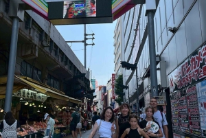 Токио: пешеходная экскурсия по Асакусе, Каппабаси и Уэно