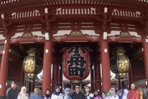 Токио: одевание кимоно в Асакусе и дегустация матча