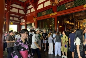 Tokyo: Privat Asakusa-tur Senso-ji-tempelet og gatemat