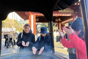 Tokyo : Asakusa Sensoji Temple 1.5-hour guided tour