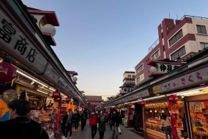 Tokyo : Asakusa Sensoji Temple 1.5-hour guided tour