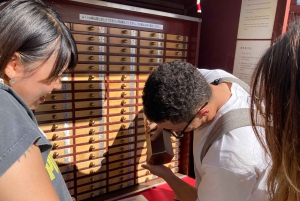 Tokyo : Asakusa Sensoji Temple 1.5-hour guided tour