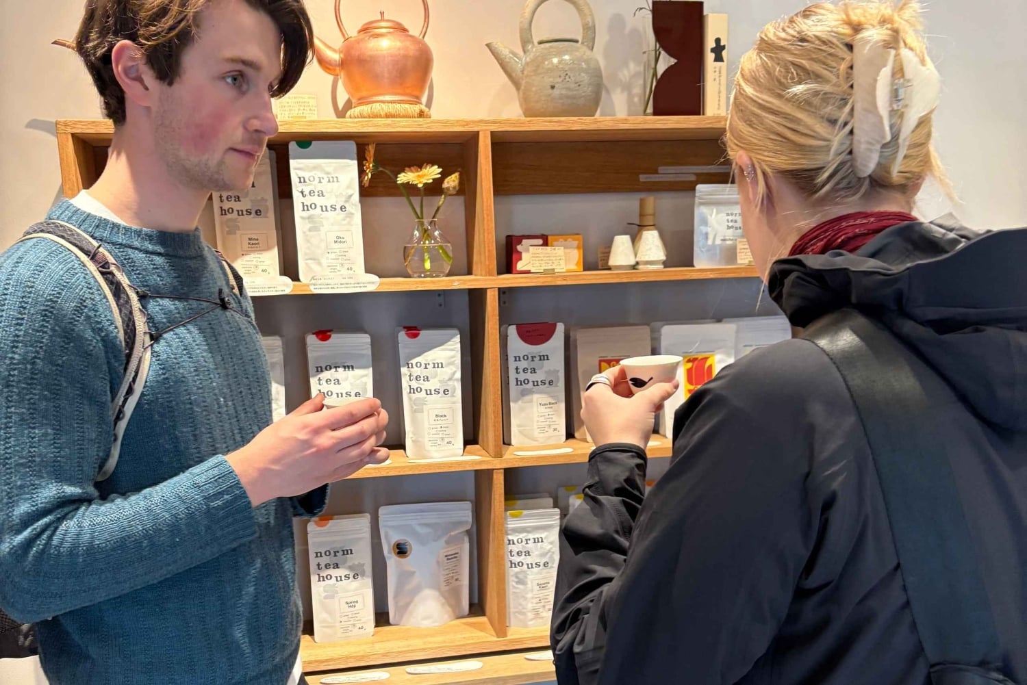 Tokyo: Asakusa, shopping Bike Tour