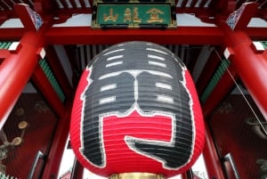 Tokyo: Asakusa Walking Tour with Sensoji Temple Visit