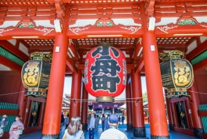 Tokyo: Asakusa Walking Tour with Sensoji Temple Visit