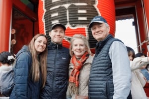 Tokio: Rundgang durch den Asakusa-Tempel und -Schrein mit ortskundigem Guide
