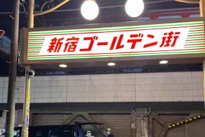 Tokyo Bar Hopping in Shinjuku (All-You-Can-Drink & Dinner)