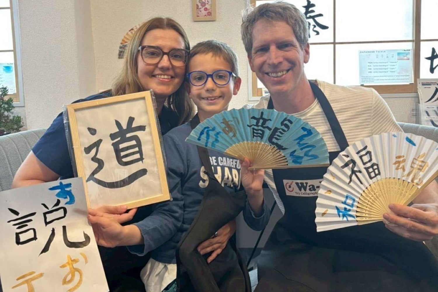 Tokio: Kaligrafia i wykonanie własnego wachlarza w Asakusa