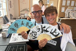 Tokyo : calligraphie et fabrication de votre éventail pliant original à Asakusa