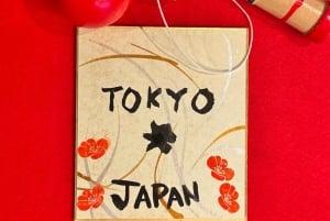 Tokyo: Kalligrafi på kanji-fläkt och rulle med dryck