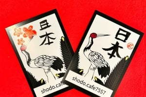 Tokyo: Kalligrafi på kanji-fläkt och rulle med dryck