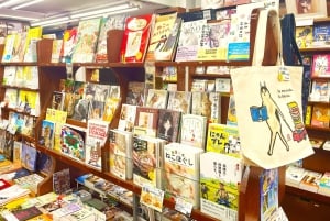 Tokyo: Bokhandel med katt-tema och Shinjuku Cat Lounge kvällstur