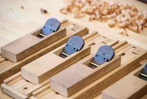 東京：職人による箸作りワークショップ