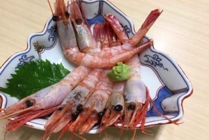 Tokyo: Classic Tsukiji Food Tour