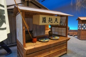 Tokio: Hidden Gems (piilotetut jalokivet) Opastettu pyöräretki lounaalla