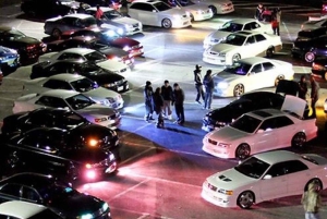 Tokyo : Daikoku Car parking area night Meet & experience JDM