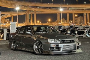 Tokyo: Escursione a Daikoku con auto da drift e pilota ufficiale