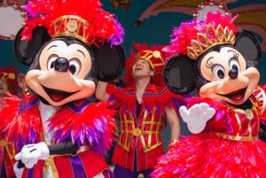 Tokyo Disneyland: biglietto d'ingresso di 1 giorno e trasferimento privato